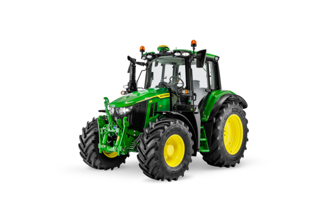 Izolovani studijski snimak traktora John Deere 6M 115 koji pokazuje vidljivost iz kabine i robusne pneumatike