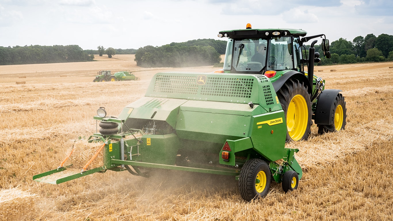 John Deere S180 mala balirka za bale četvrtastog oblika