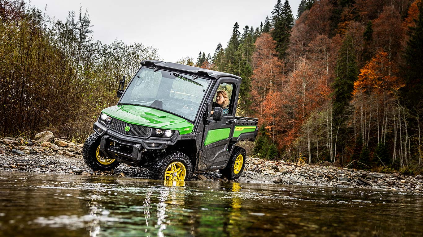 Komunalna vozila Gator, XUV865M, potpuno nezavisno vešanje