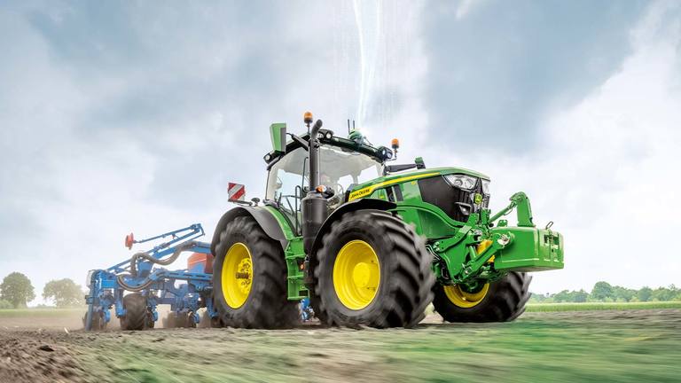 6r-traktor-prikaz
