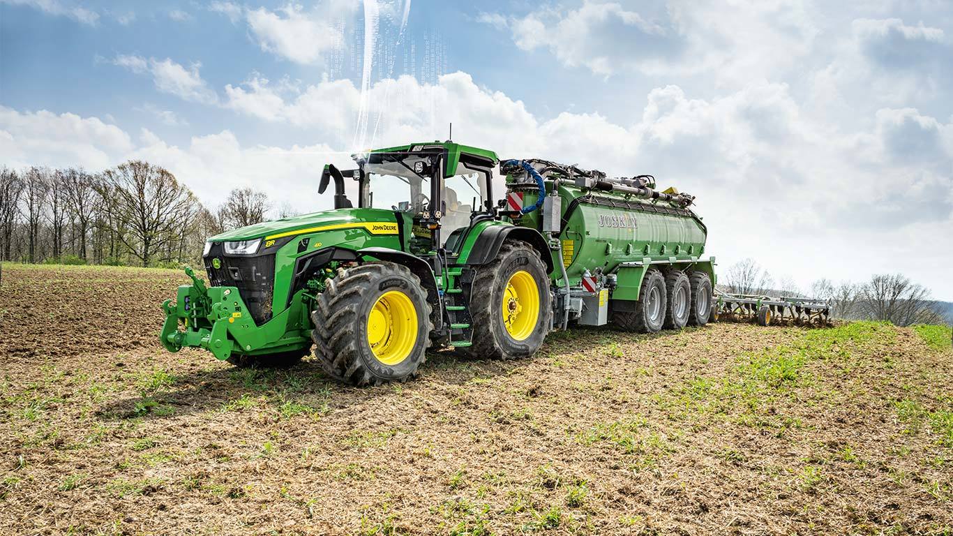 8r-traktor-prikaz