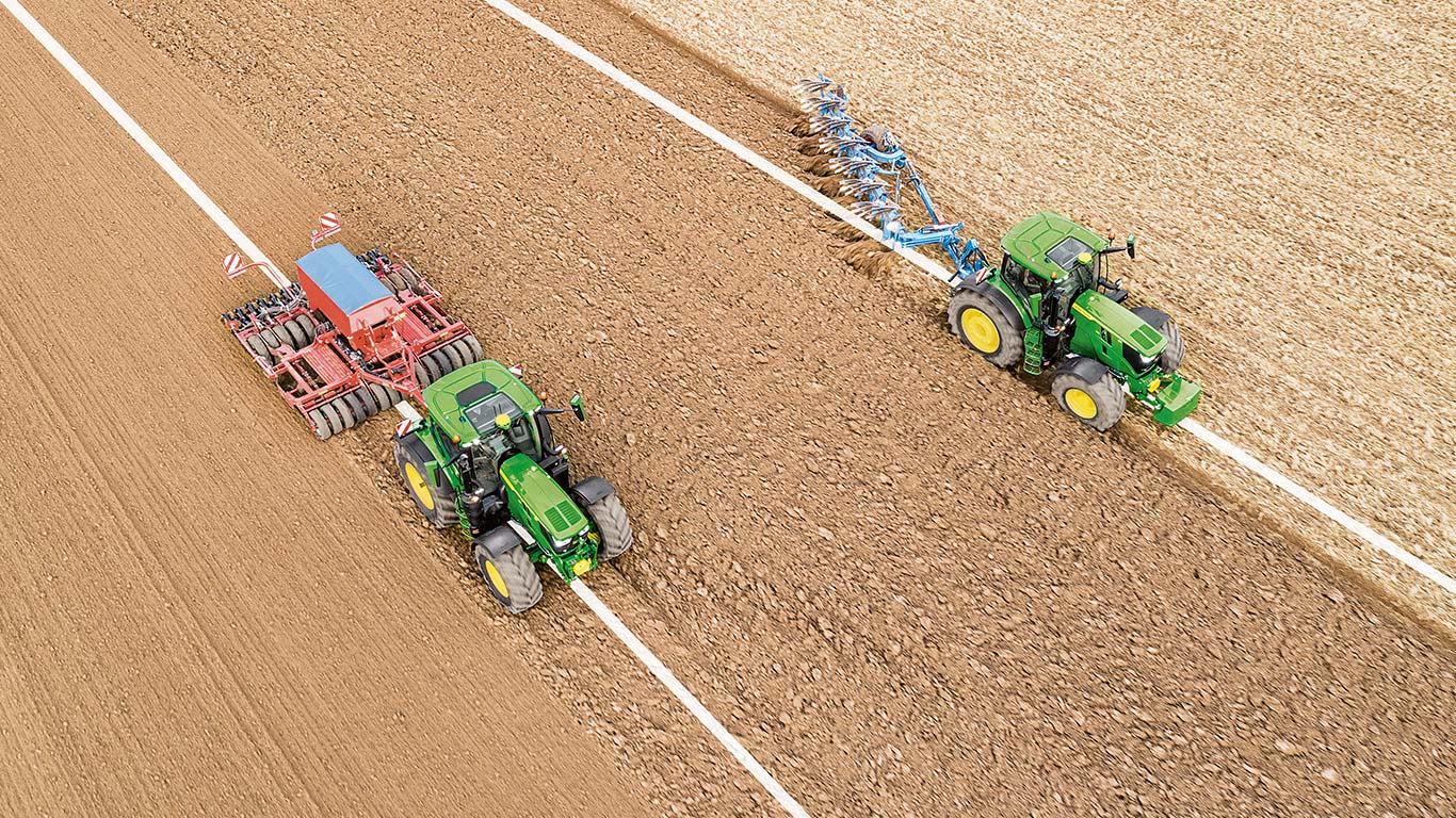 Integrisano aktivno vođenje priključnog uređaja za traktor