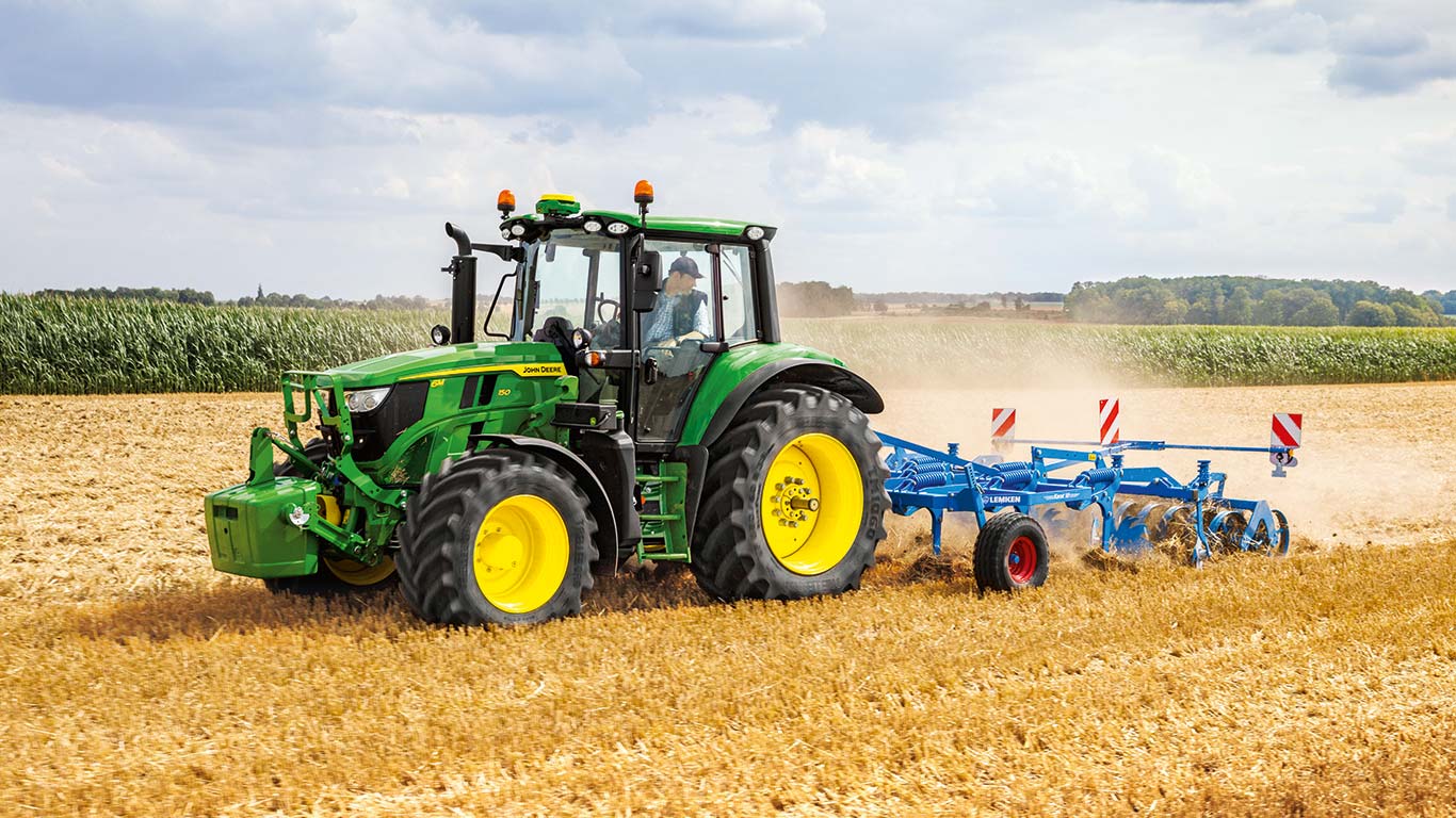 6M traktor sa 4 cilindra